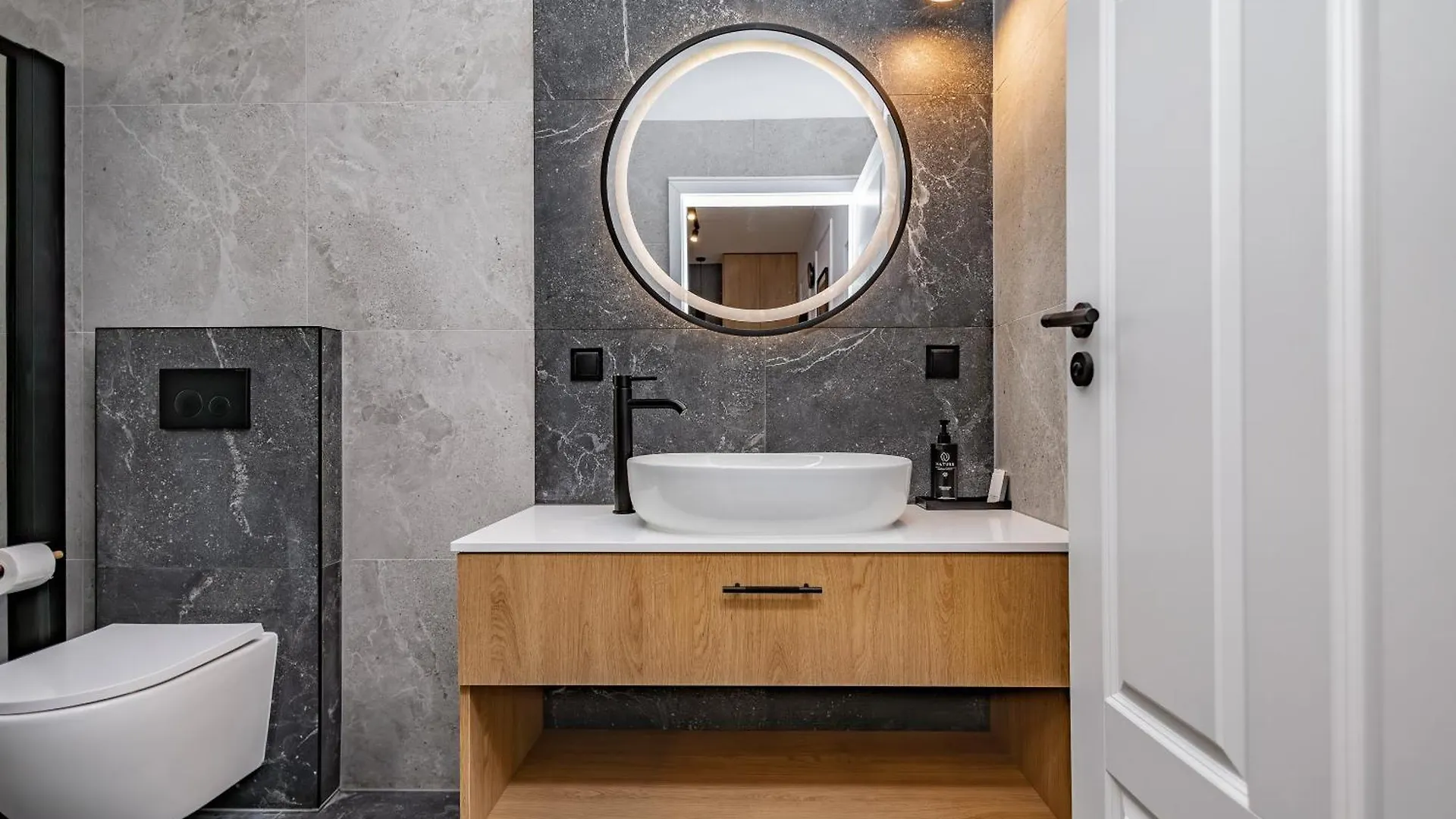 Glow Apartments - Apartamenty Studio Kozia Gdansk Srodmiescie