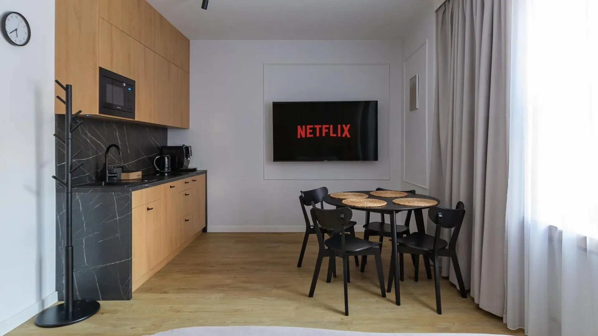 Glow Apartments - Apartamenty Studio Kozia Gdansk Srodmiescie