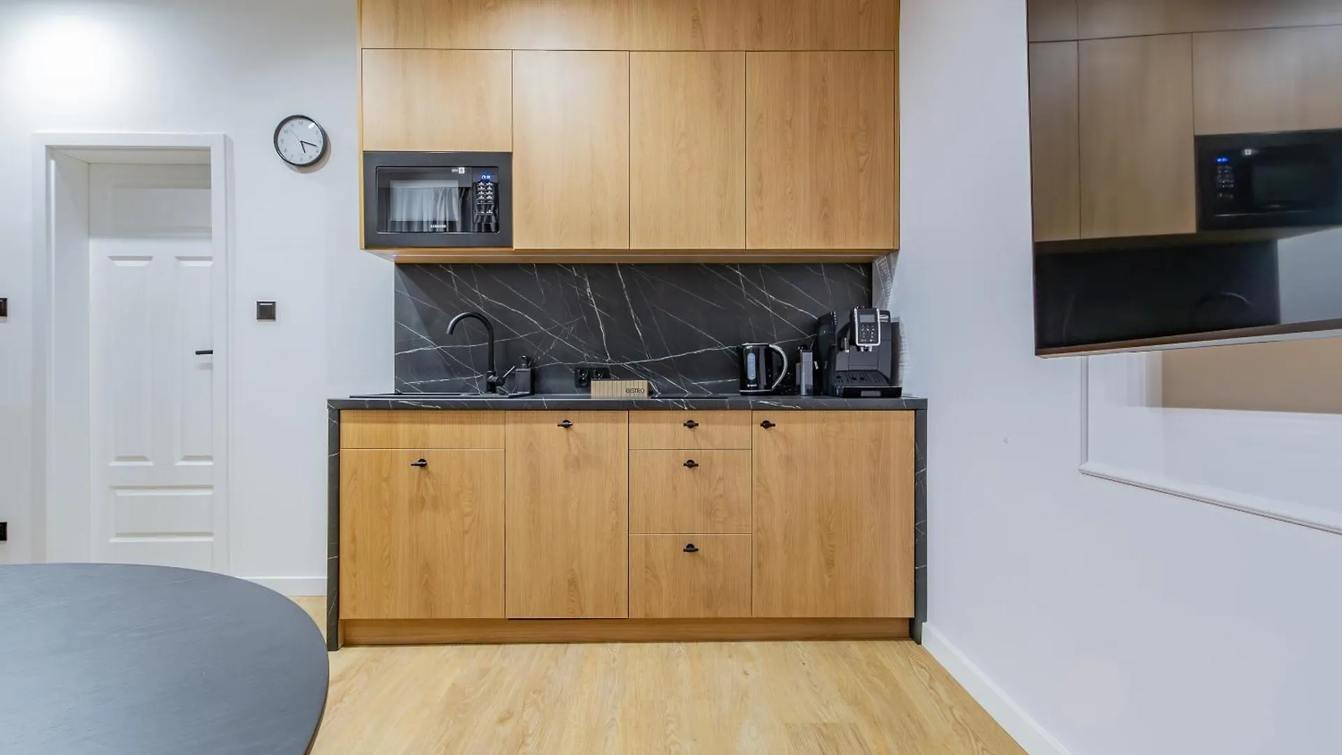 Glow Apartments - Apartamenty Studio Kozia Gdansk Srodmiescie 0*,  Poland