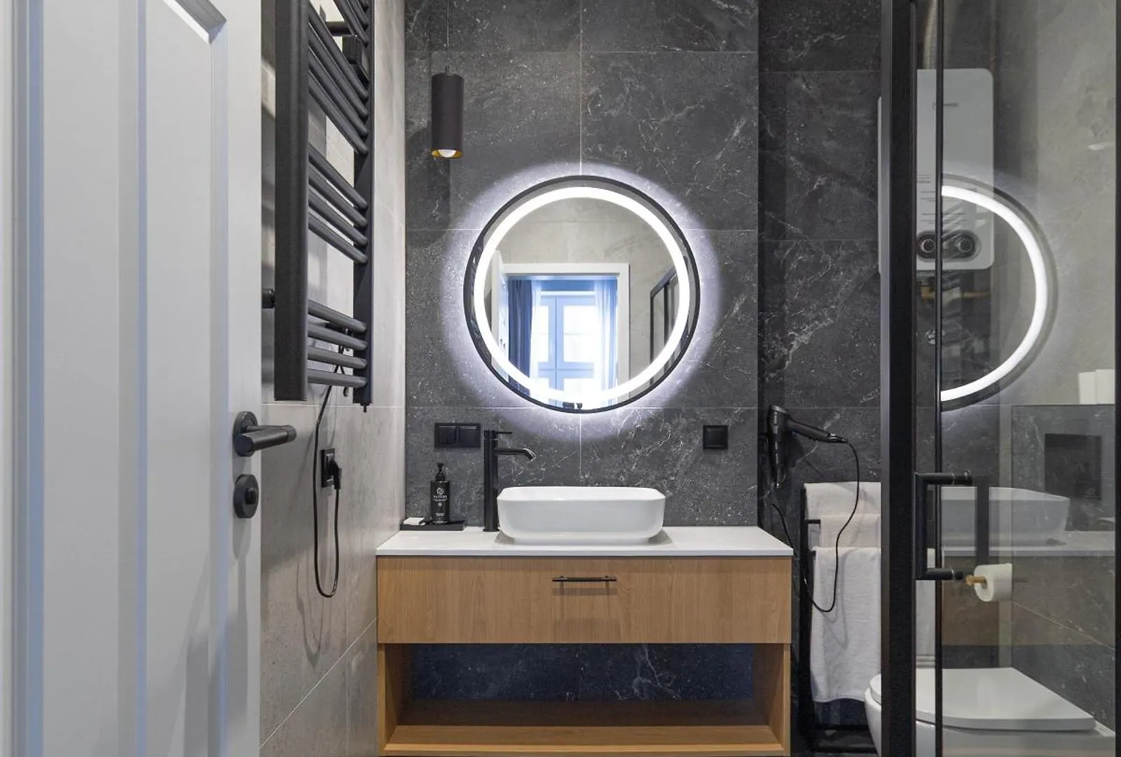 Glow Apartments - Apartamenty Studio Kozia Gdansk Srodmiescie